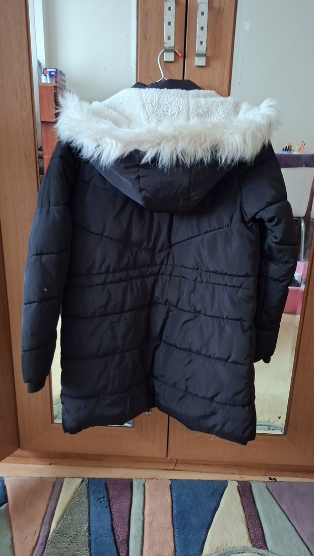 Siyah Kürklü çocuk Kışlık Mont - Görsel 4