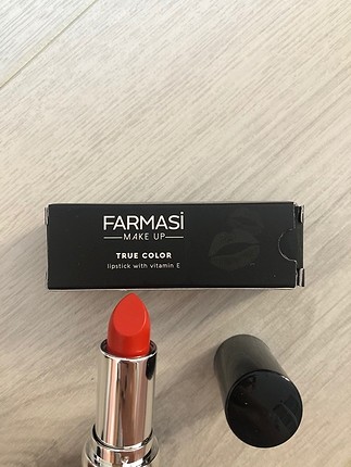 Farmasi ruj