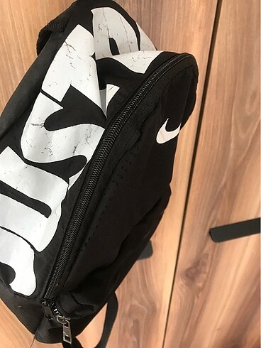Nike küçük sırt çantası