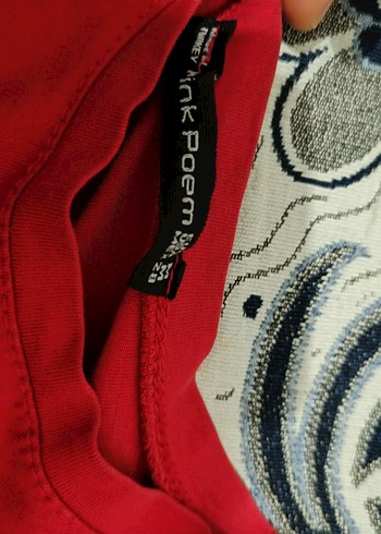 Kırmızı Baskılı Tişört - Görsel 2