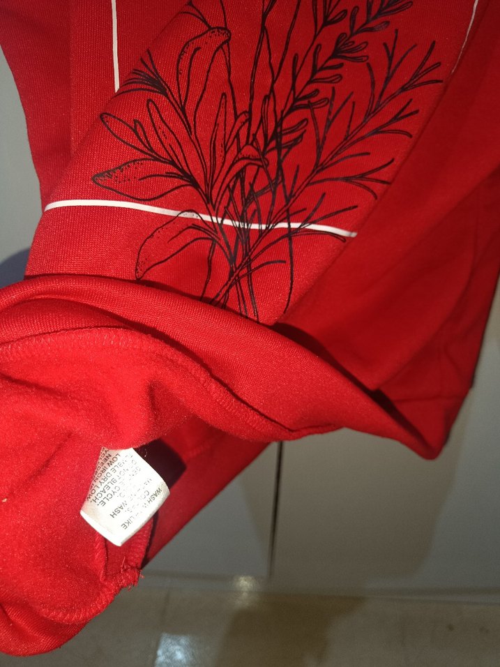 Kırmızı Kapüşonlu Kadın Sweatshirt - Görsel 4