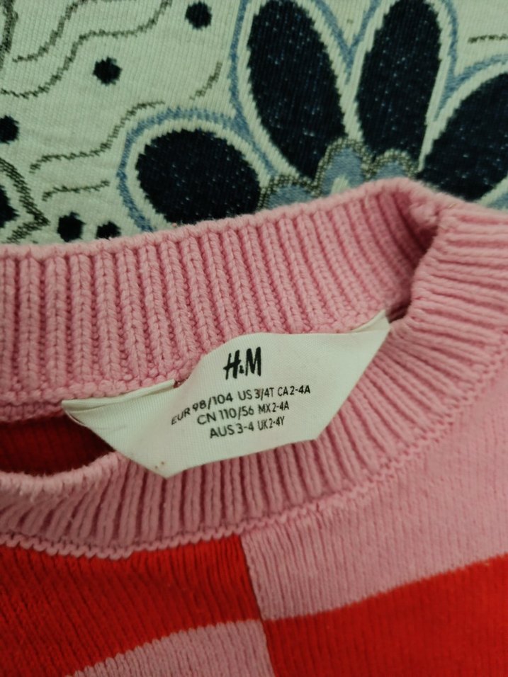 Pembe-Kırmızı Kareli Kadın Triko Kazak - Görsel 2