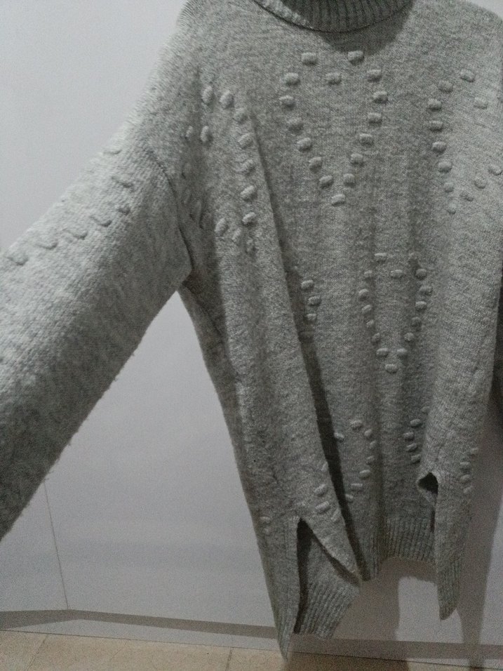 Gri Uzun Kollu Boğazlı Kadın Triko Kazak - Görsel 3