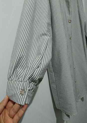 Gri Çizgili Uzun Kollu Kadın Keten Gömlek - Görsel 2