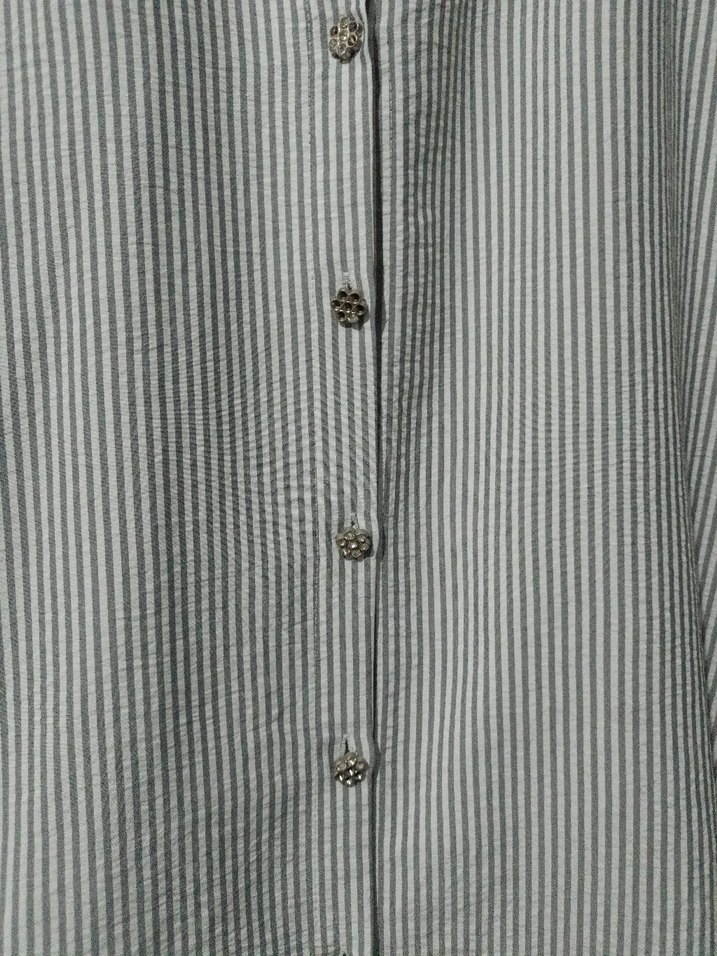 Gri Çizgili Uzun Kollu Kadın Keten Gömlek - Görsel 4