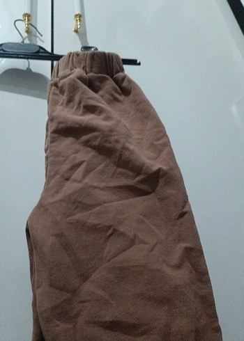 cocuk Kahverengi Pamuklu Lastikli Dar Kesim Pantolon - Görsel 3