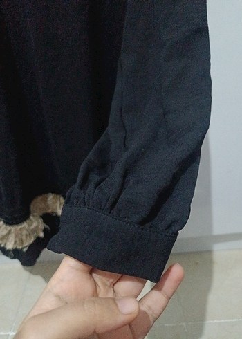 Püsküllü Siyah Uzun Kollu Kadın Tunik - Görsel 3