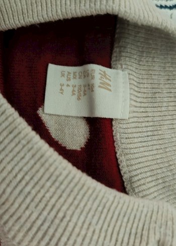 Kadın Gri Kalp Desenli Örgü Kazak - Görsel 3