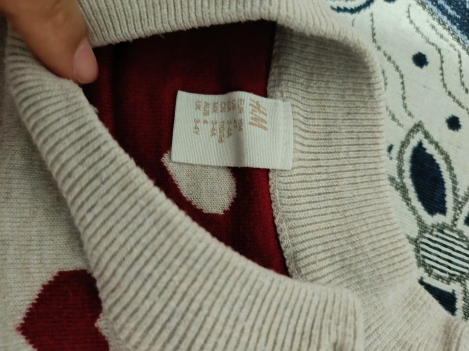 Kadın Gri Kalp Desenli Örgü Kazak - Görsel 3