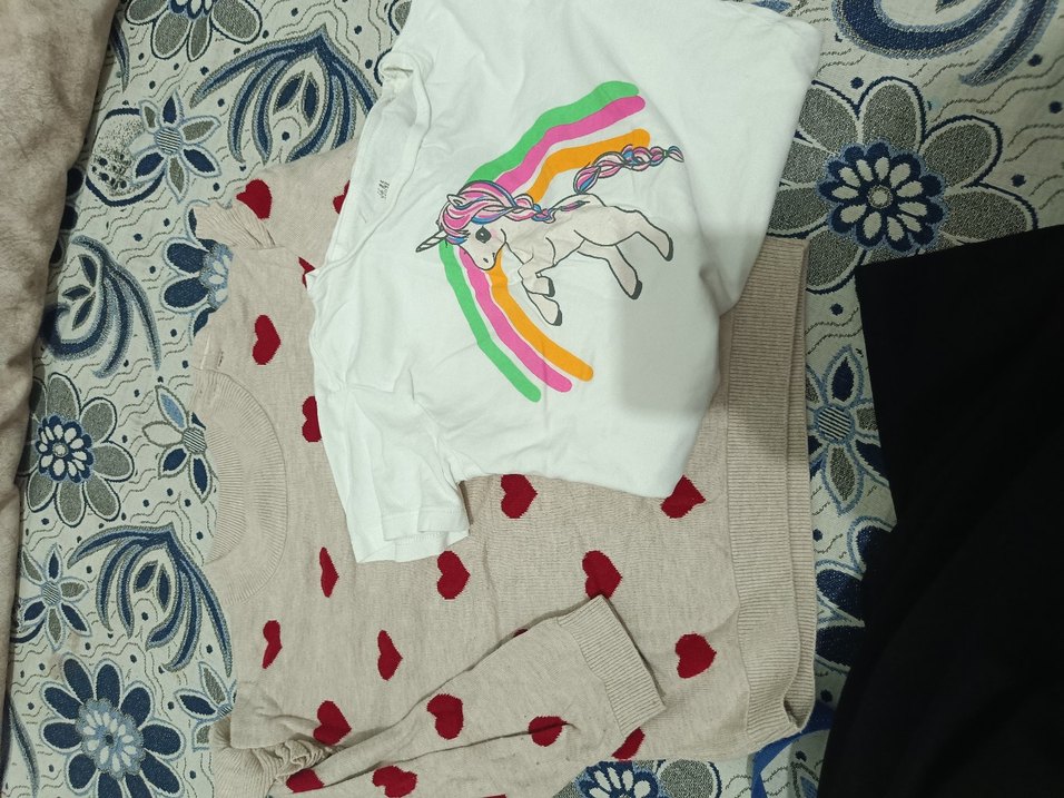 Kadın Gri Kalp Desenli Örgü Kazak - Görsel 2