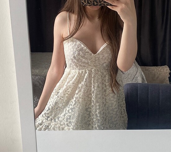 papatyalı midi elbise