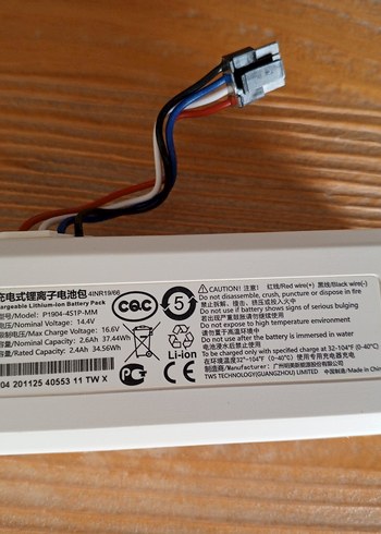 xiaomi mop. batarya. 25dakika gidiyor.