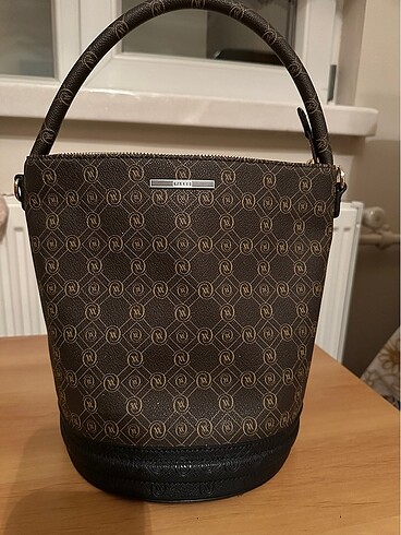 Vakko monogram çanta