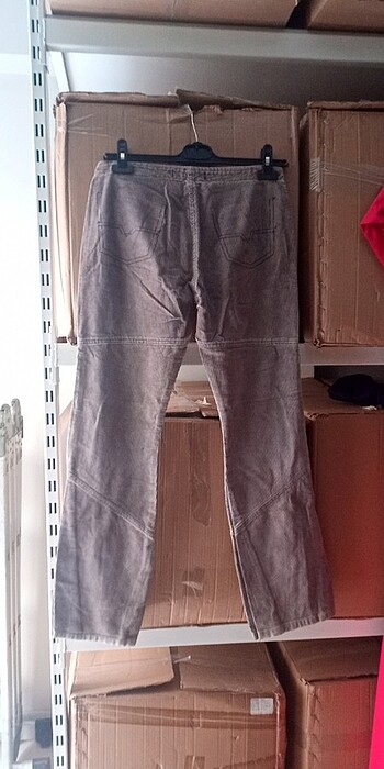 40 Beden beyaz Renk Gri kadife pantolon bel 80 cm,boy 100 cm