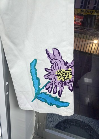 Beyaz işlemeli Kadın kot takım SON FİYAT! - Görsel 5