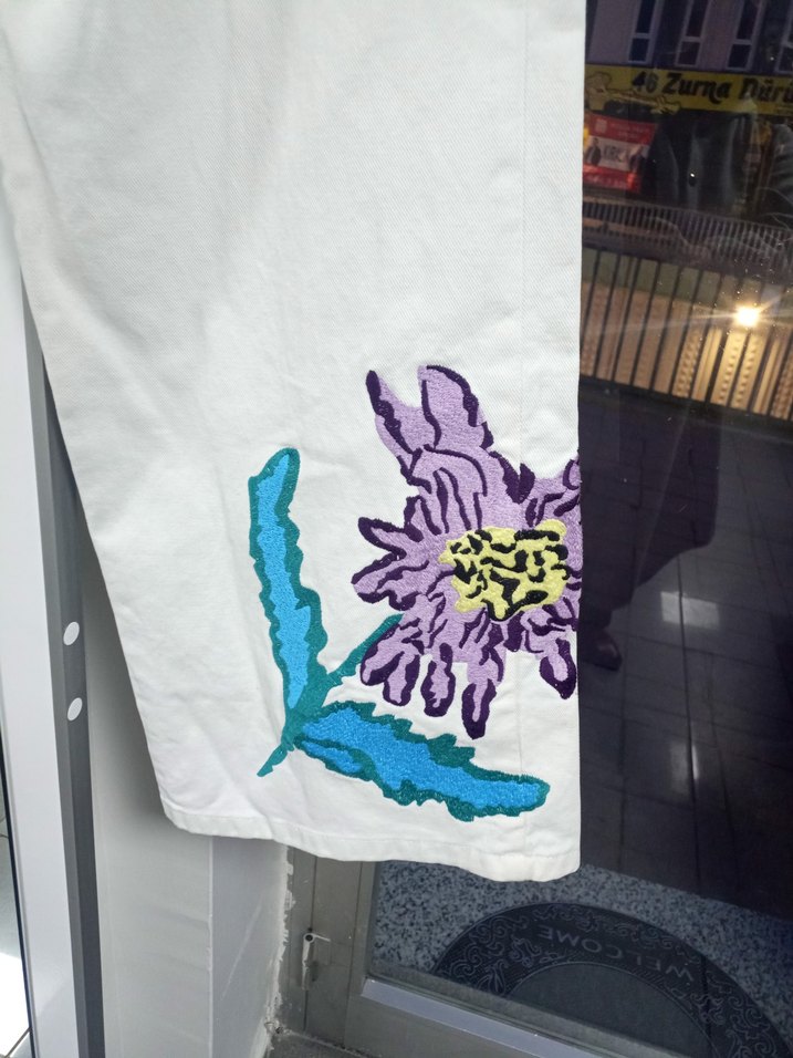 Beyaz işlemeli Kadın kot takım SON FİYAT! - Görsel 5