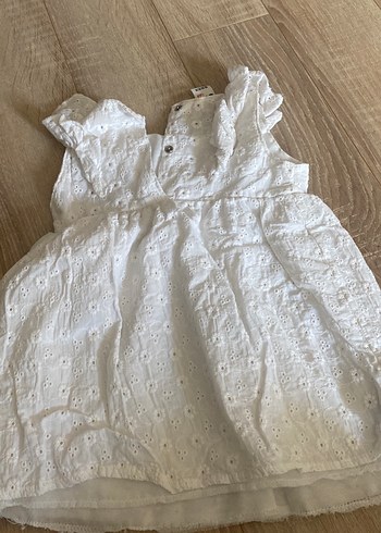 Kız Çocuk Beyaz Dantel Nakışlı Elbise - Görsel 2