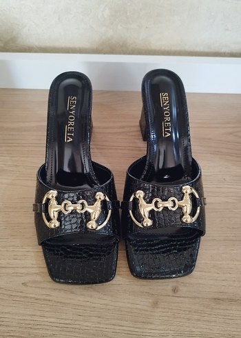 siyah gerçek deri  Parlak Deri Topuklu Terlik - Görsel 8