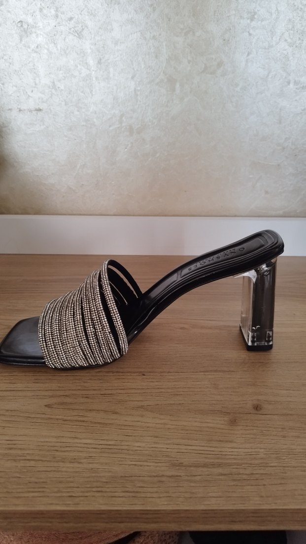 taşlı gerçek deri  Topuklu Kadın Ayakkabı - Görsel 5