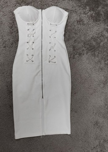 Beyaz Straplez Uzun Kalem Elbise - Görsel 3