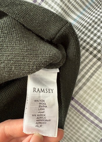 Düğmeli Gri Yün erkekSüveter - Görsel 3