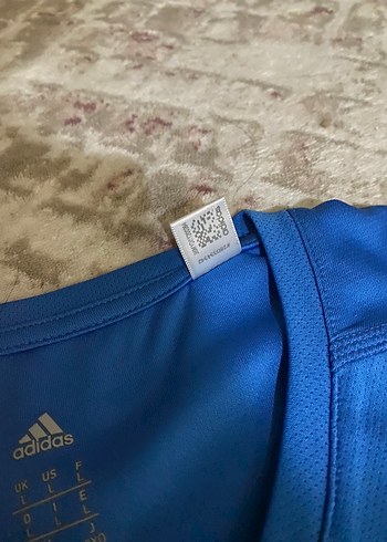 l Beden Unisex Adidas T-shirt