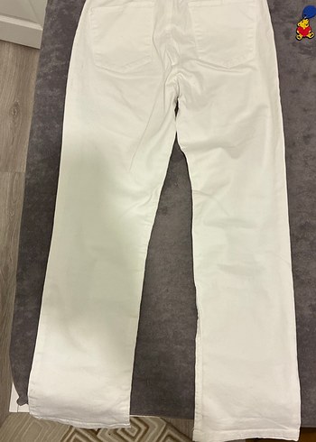 Beyaz straight jean