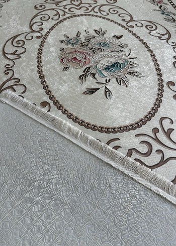 İşlemeli Beyaz Geleneksel Halı 180x280 Yıkanabilir Kaymaz Halı - Görsel 3