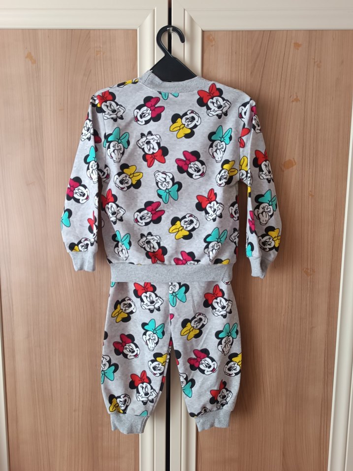 Kız Çocuk Gri Baskılı Rahat Eşofman Takımı - Görsel 2