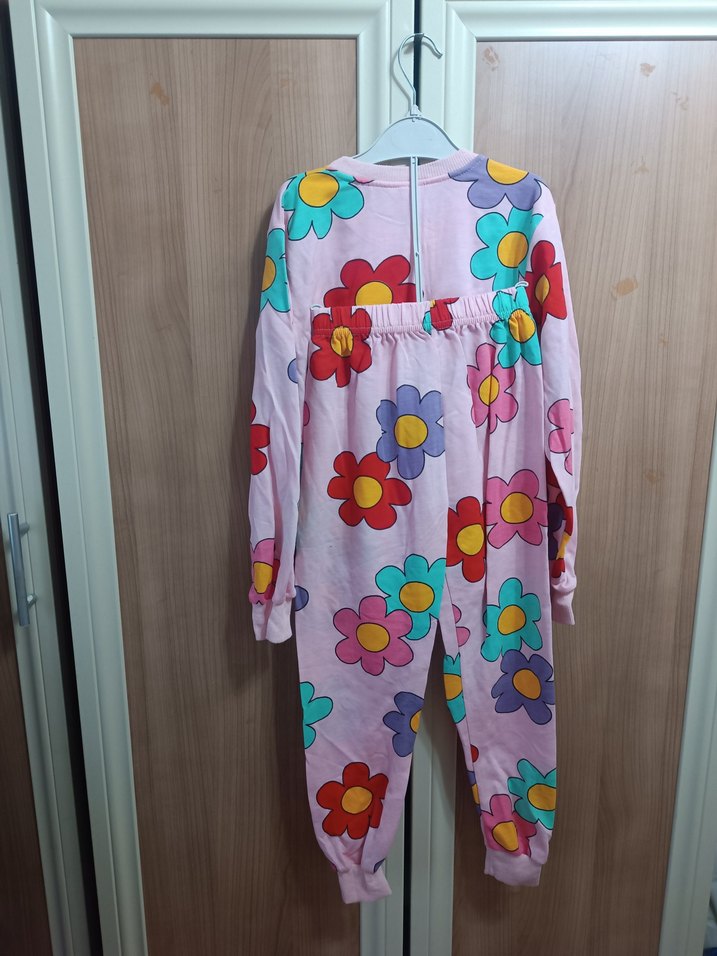 Renkli Çiçek Desenli Kız Eşofman Takımı - Görsel 2