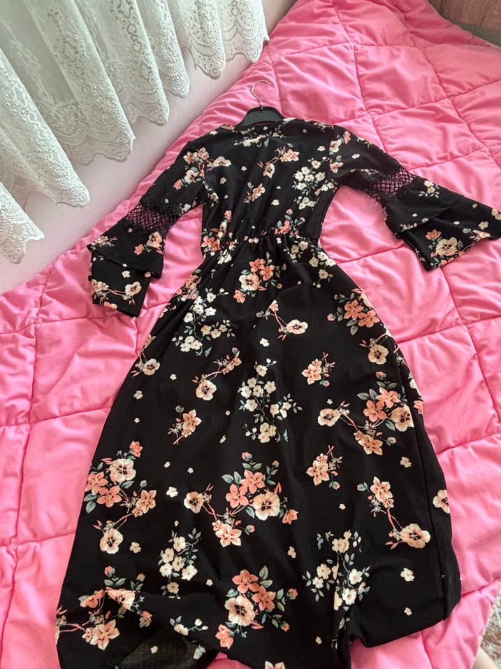 Dantel Detaylı Uzun Kollu Çiçekli Bohem Elbise - Görsel 3