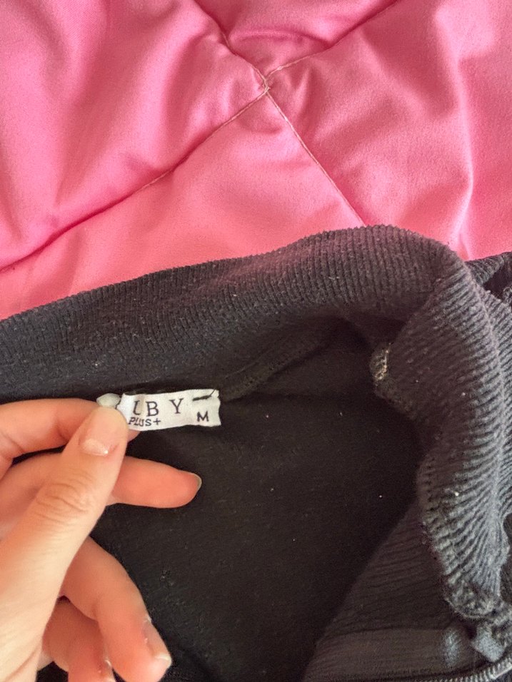 Siyah fittilli crop - Görsel 3