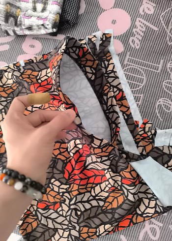 pratik Desenli Şal - Görsel 6