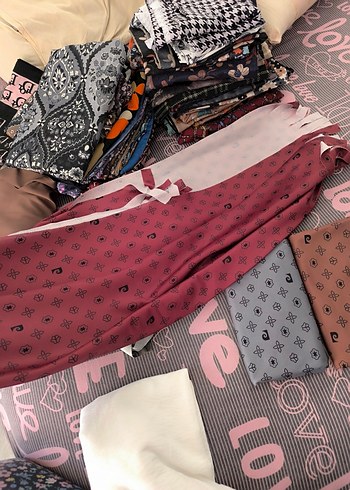 pratik Desenli Şal - Görsel 18