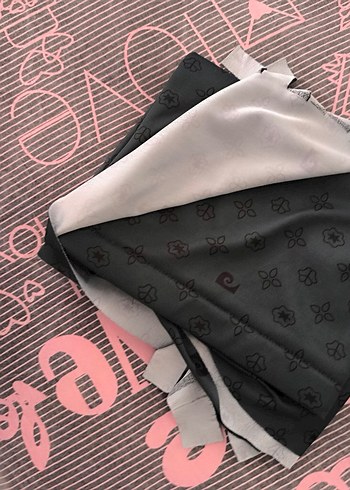 pratik Desenli Şal - Görsel 12