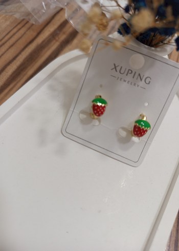 Xuping Mini Renkli Çilek Küpeler - Görsel 2