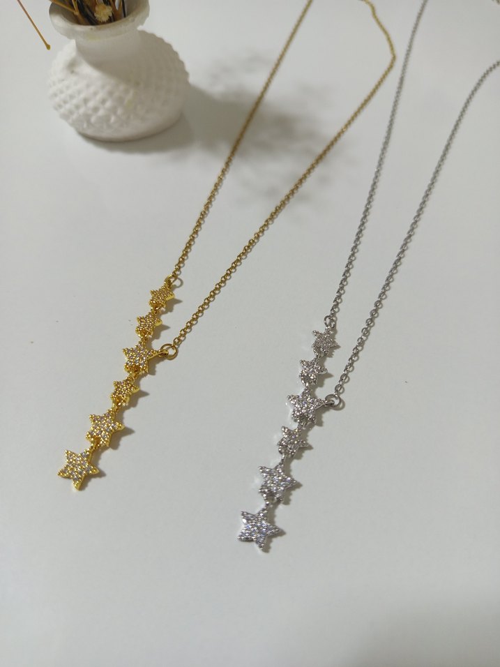 Uzun Zincirli Altın Renkli Yıldızlı Kolye - Görsel 3
