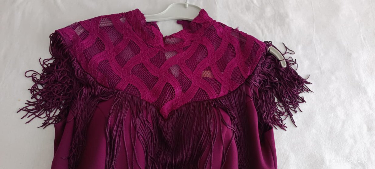 Bordo İşlemeli Straplez Midi Elbise - Görsel 2