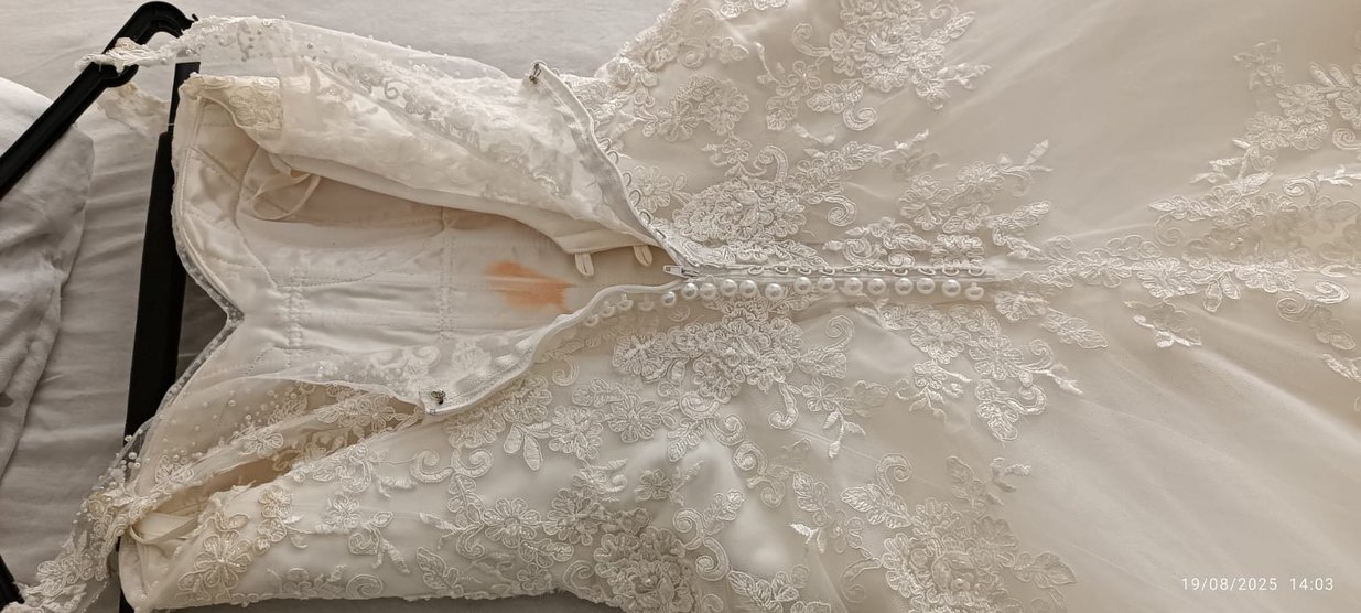 Straplez A Kesim Beyaz Uzun Gelinlik - Görsel 3