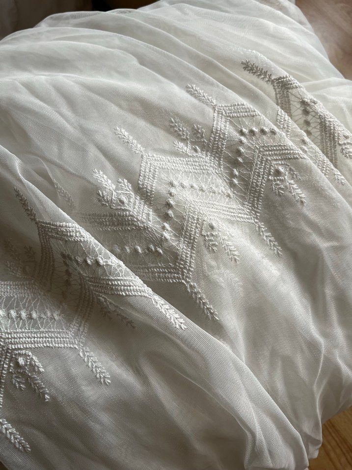 Nakışlı Beyaz Tül Perde - Görsel 2