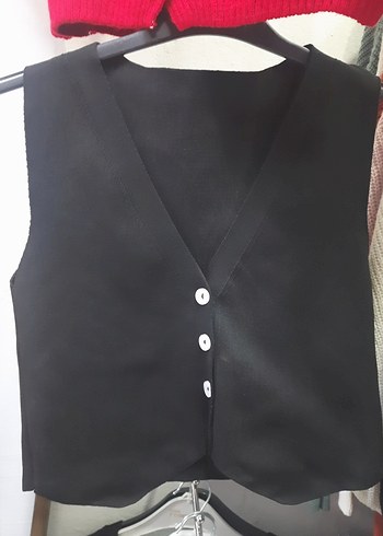 Siyah Triko Düğmeli V Yaka Yelek - Görsel 2