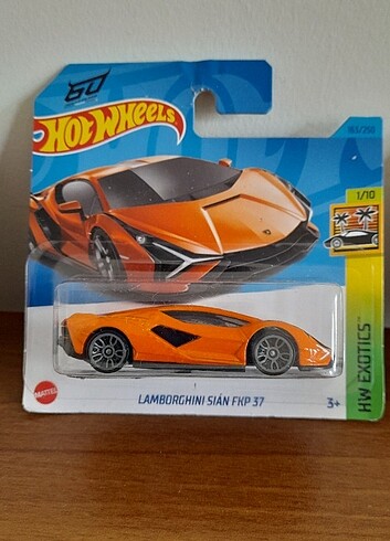 Lamborghini Sian FKP37 1:64 oyuncak araba 