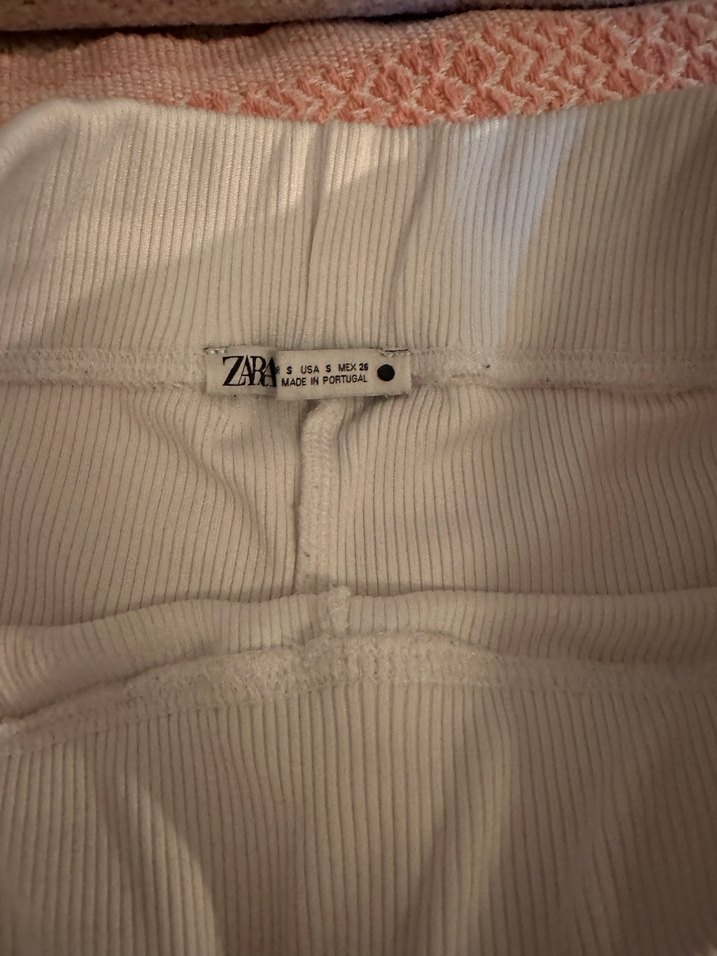 Beyaz Pamuklu Mini Hamile Şortu - Görsel 2