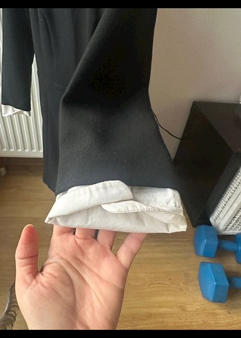 Siyah, uzun kollu, düğmeli ofis elbisesi - Görsel 5