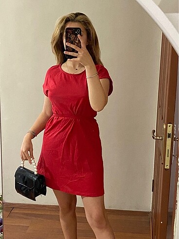 Basic Kırmızı Elbise