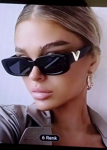 Siyah Parlak Minimalist Kadın Güneş Gözlüğü