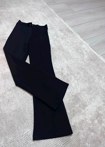 Kadın Siyah Pilili Flare Pantolon - Görsel 5