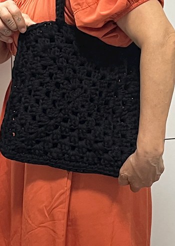 Beden Siyah Örgü Kadın Çanta