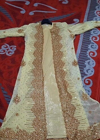 Diğer Yöresel kıyafet abaya kaftan