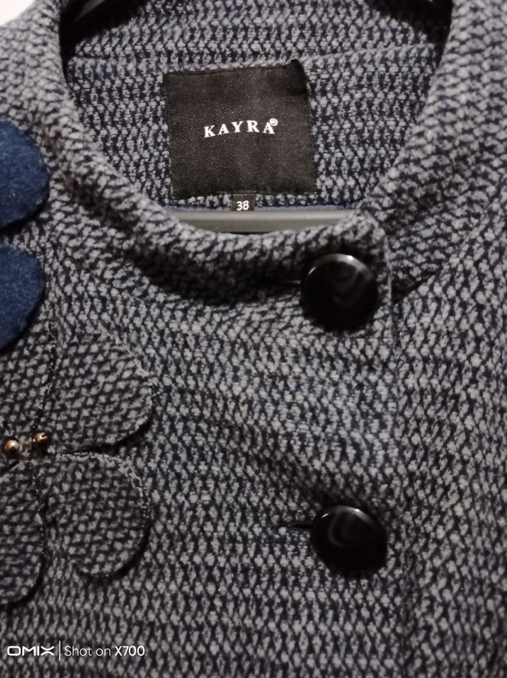 Düğmeli Gri Kadın Midi Kaban - Görsel 3